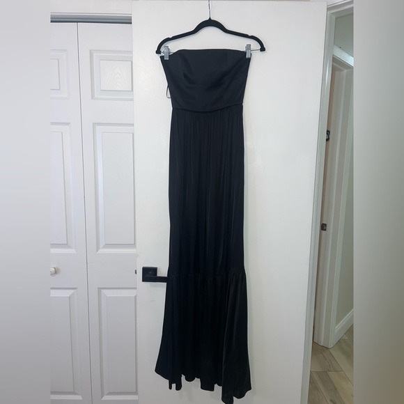 NWT Lovers and Friends  Brylee Gown in Black Strapless Satin Maxi Dress - XS - Picture 12 of 14